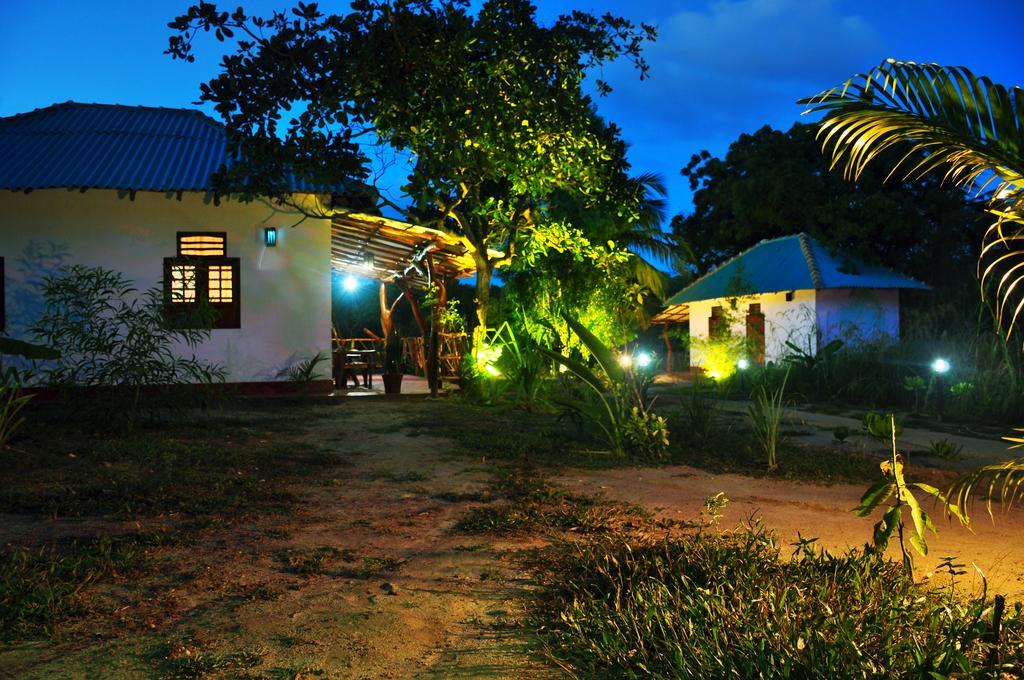 Sea Sound Cabana & Restaurant Tangalle Exterior foto